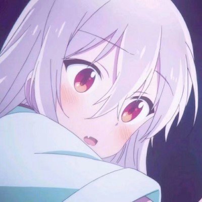 美军加油机伤痕累累